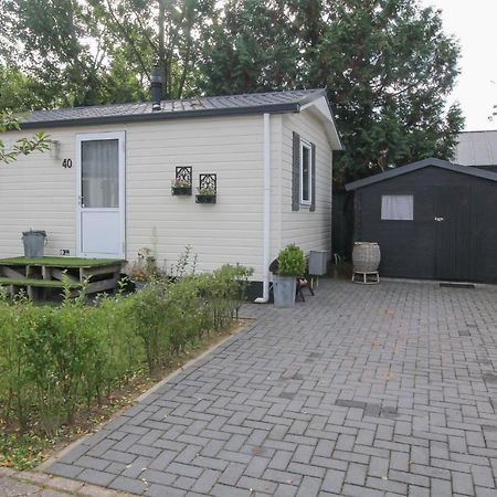 Sfeervol Chalet Op De Veluwe Putten Buitenkant foto