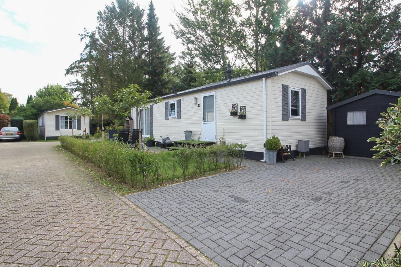 Sfeervol Chalet Op De Veluwe Putten Buitenkant foto