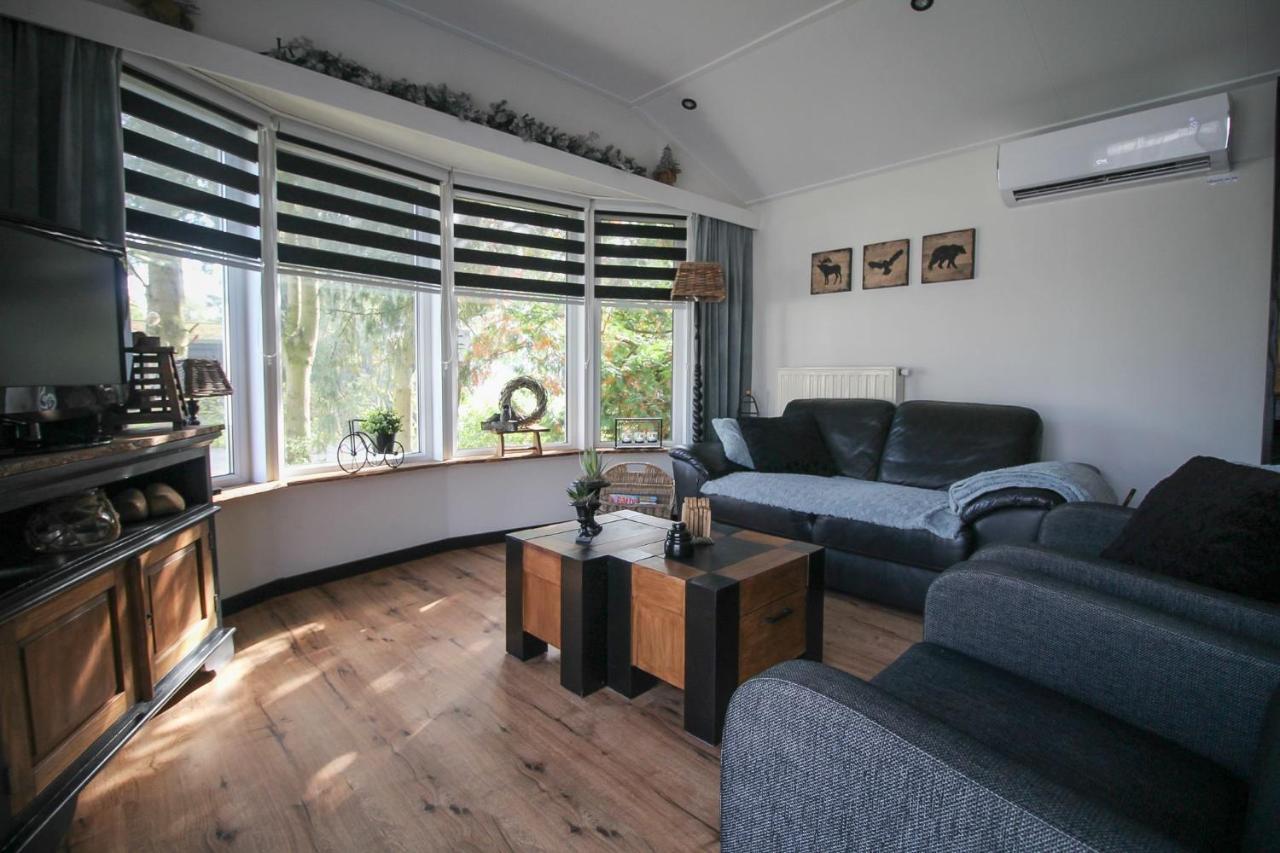 Sfeervol Chalet Op De Veluwe Putten Buitenkant foto