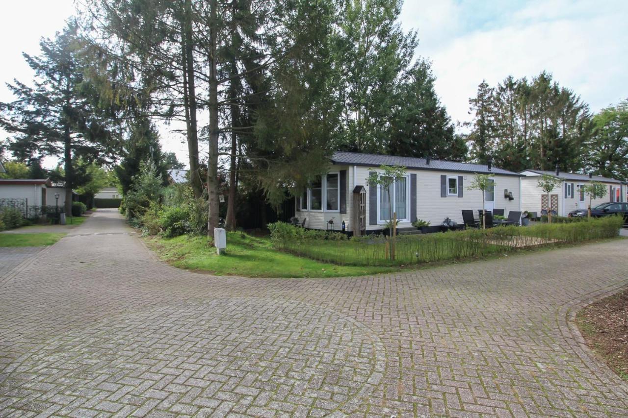 Sfeervol Chalet Op De Veluwe Putten Buitenkant foto